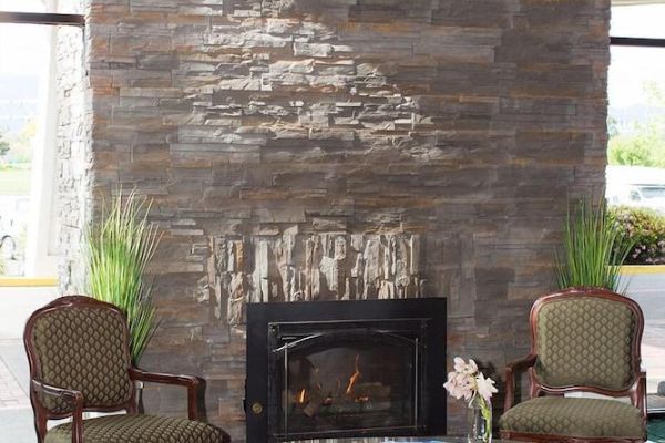Rogue Regency Inn and Suites (Medford)